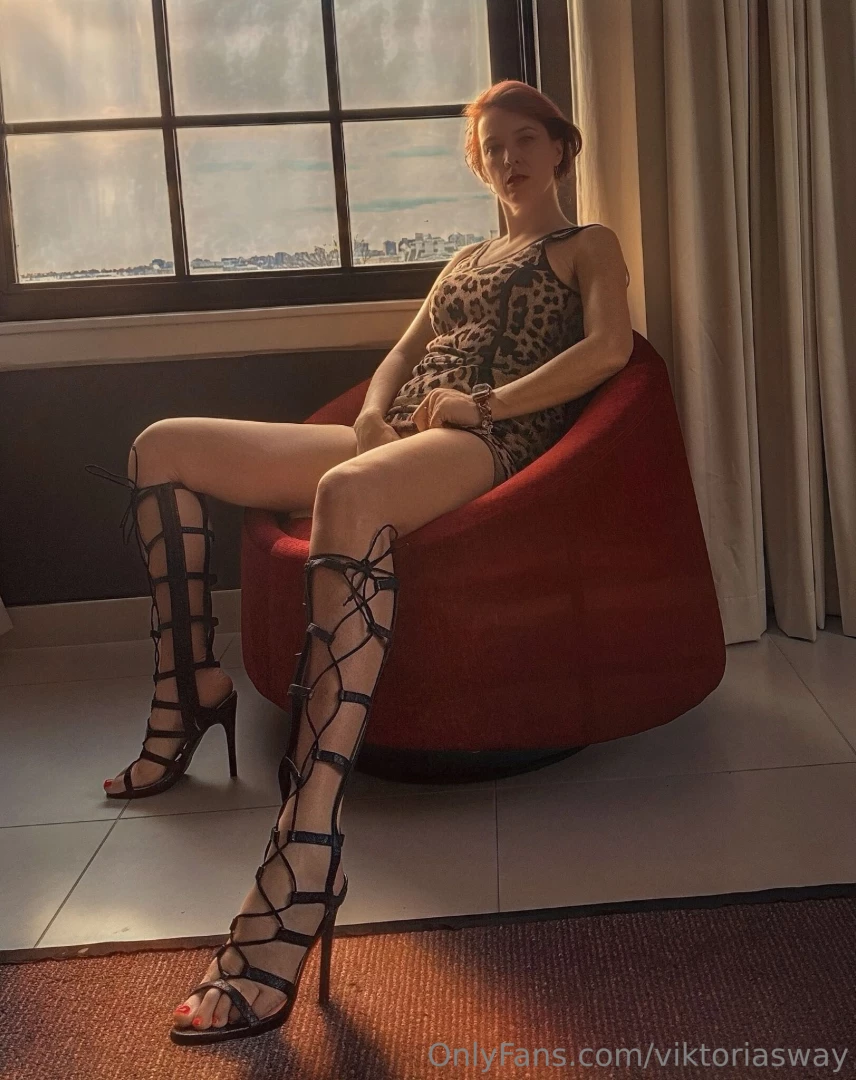 I know you fantasize about smelling my fingers https bit ly 