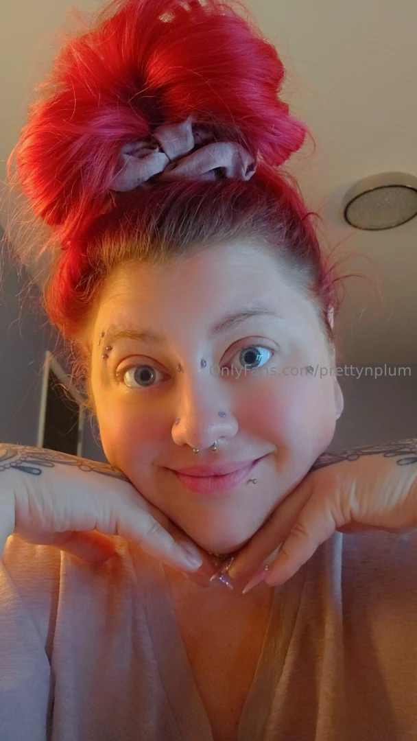 I m doing custom videos today for 10 minute with no time limit today 