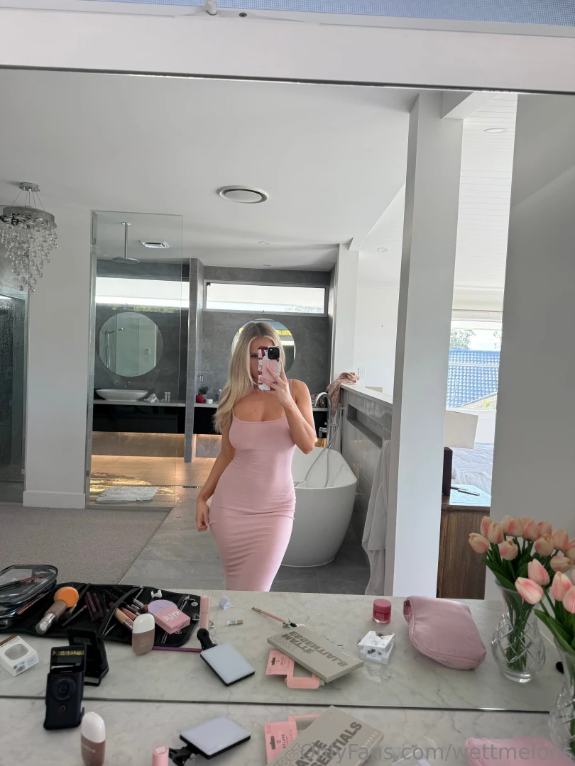 I m really loving the way this dress hugs my curves 