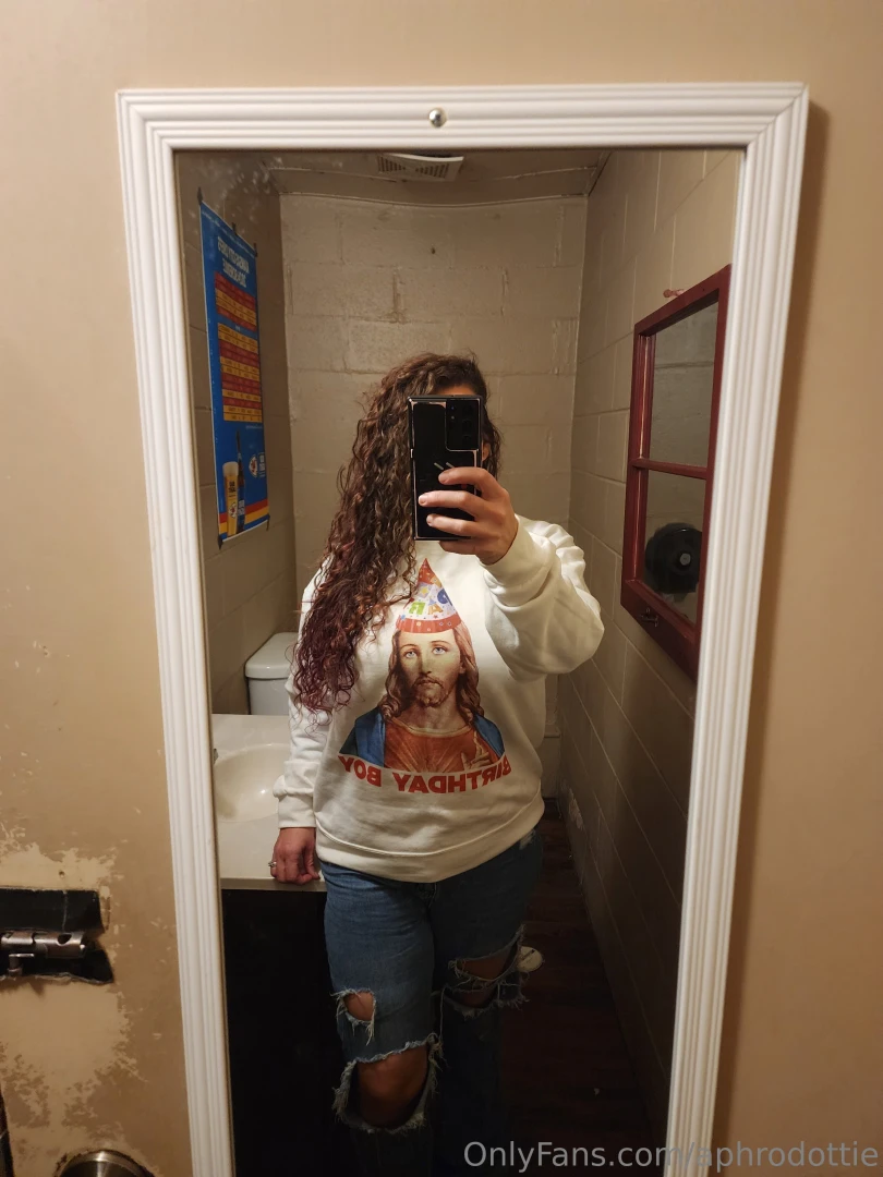 Me and my homie both have december birthdays do any of my fans if so 