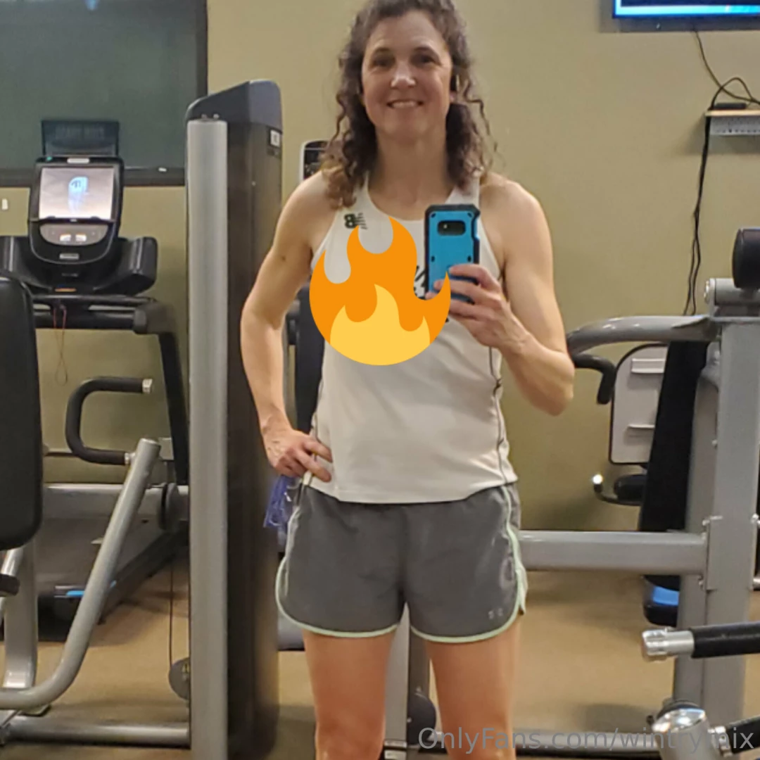 Two miles warm-up 7 x 1000 meters at 7 35 pace 1 minute 15 seconds 