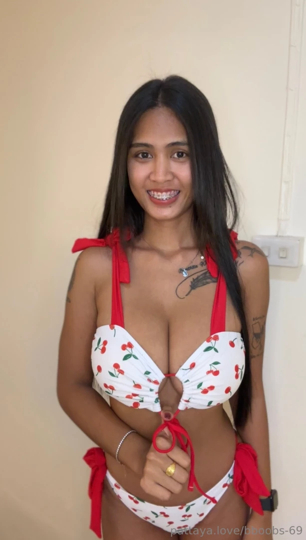 The perfect breasts are waiting for you https onlyfans com sunnybee th 