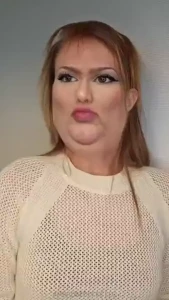 When your s o sends nudes when you re at work