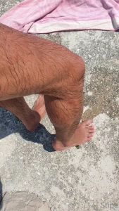 I thought i knew how to drive an e-scooter btw i hope you like my