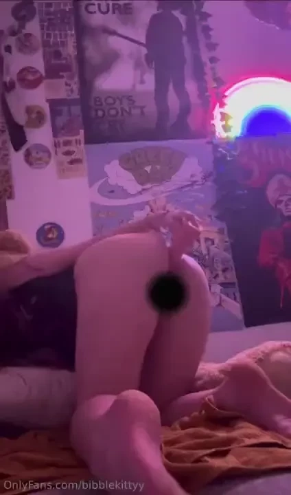Need someone to fill my holes 