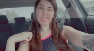 Like this post if you think i should do pigtails more often hehe