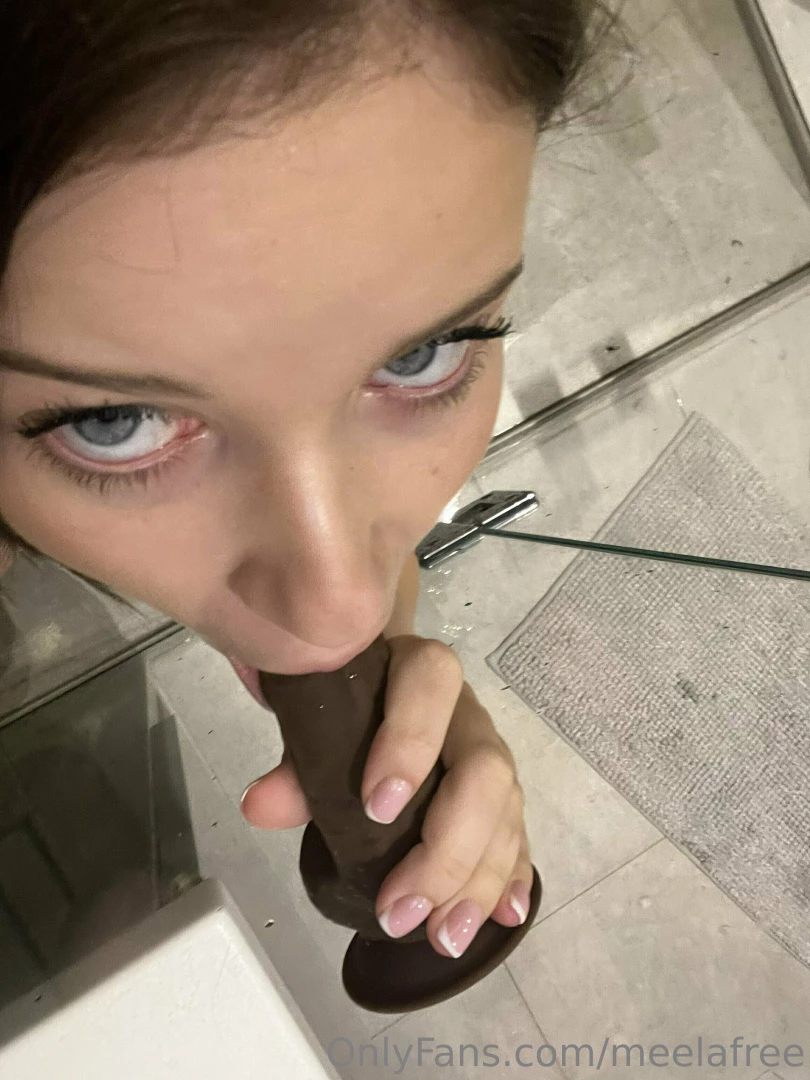 I m going to show you a video of me and you re going to show me what 