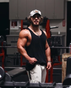 Dream big hustle harder part 1