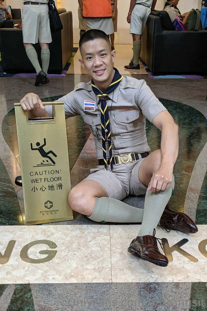 Scouting makes friends do you want to play 