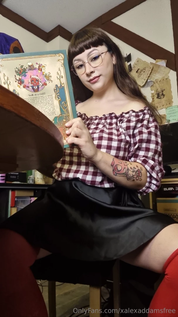 This nerdy girl s got a secret she s a mistress with a plan to 