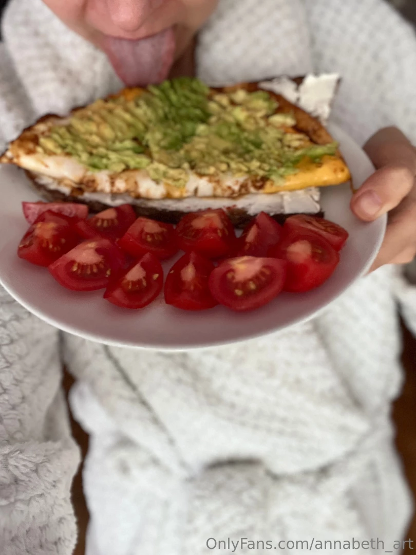 To look as good as me you need to stay heathy to stay heathy you need 