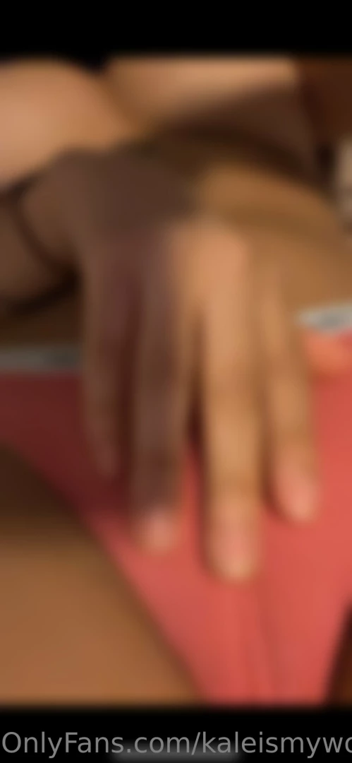Tip 15 for a fingering thru panties and titty jiggle video 20 seconds 