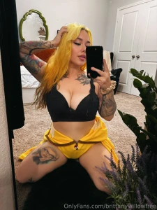 Mind picking that string off my titty for me babe