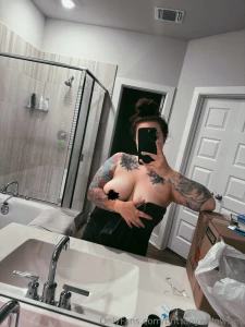 Morning cuties i ve been more active on brittanywillow w spicy posts
