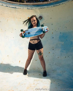 Empty pool means it s time for a skate shoot i m so happy with how