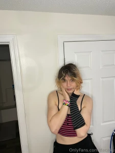 Scene emo trans girl edges herself to orgasm lt 3 some free pics a