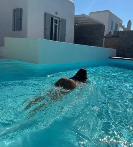 Ti mando un video molto spinto e speciale iscriviti ti aspetto