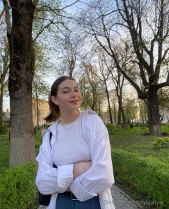 Walking in the park is my favorite thing to do in a big city part 1