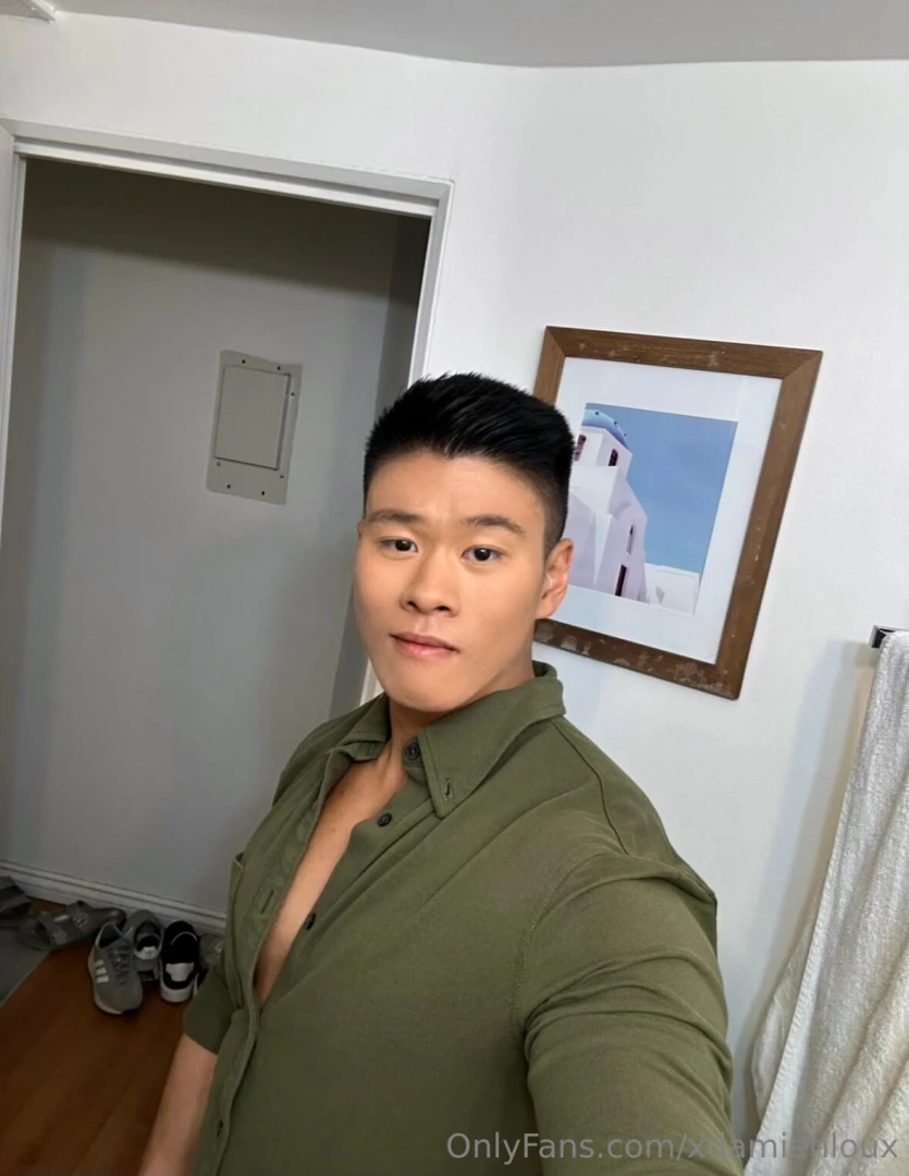 Uploaded non nsfw selfie once in a while 