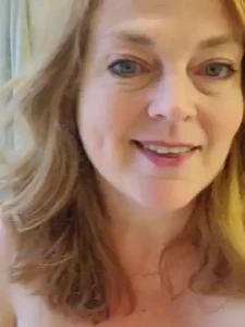 Going live for a long slow bath on my vip page at 1000 pm eastern time