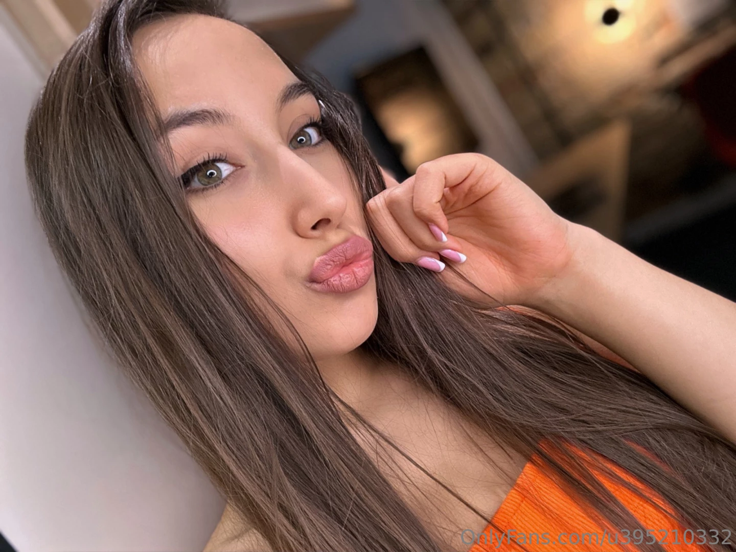 Hi baby welcome to my page 