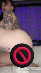 My pussy loves bouncing and squirting on 2 massive cocks fucked with a part 1
