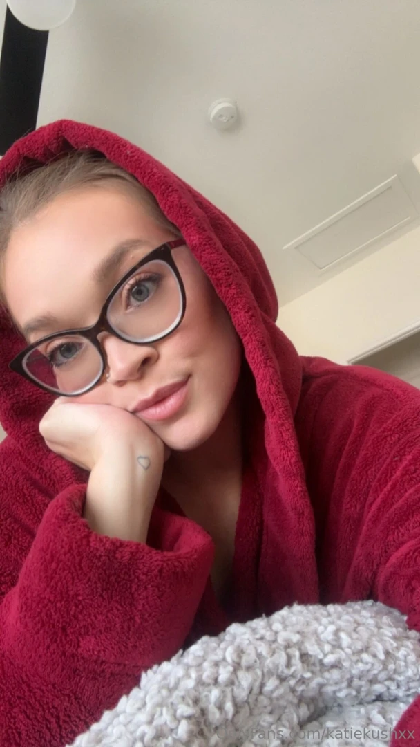 Swipe let s have some fun tonight 