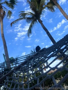 Checking my dms from paradise