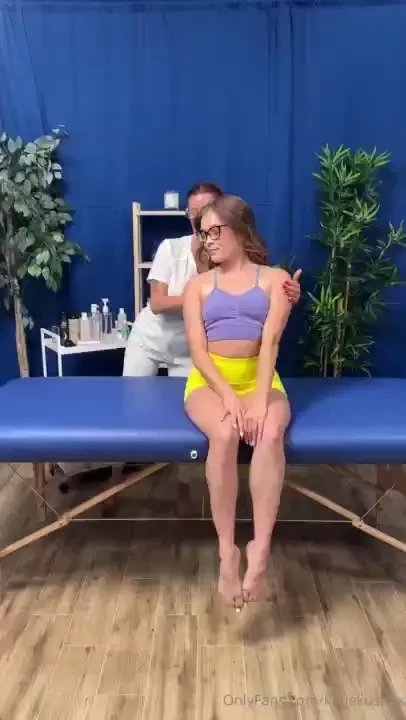 Price drop ___new___ lesbian scene check your dms 