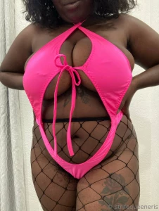 Pretty in pink part 992