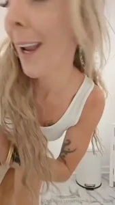 I m always a little silly but sexy too am i your type