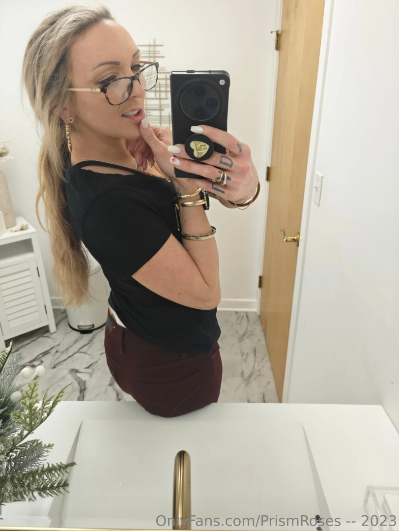 Feeling a lil spunky today wanna play 