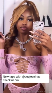 Been tryna link up wit this baddie for a minute now she finally