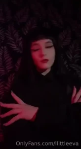 Hmmm maybe i should dye my hair black what do you think