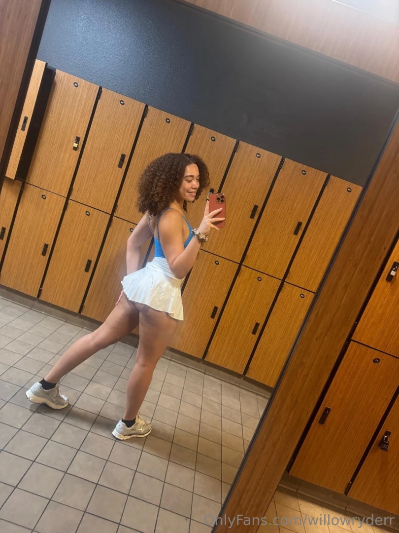 It wouldn t be a good day if i didn t do a booty pump 