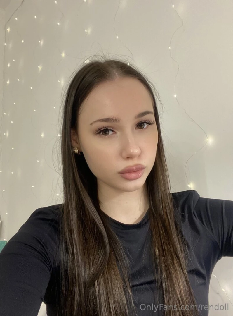 Seductive enigmatic beauty emilia_sweet1 with natural breasts and a part 142 