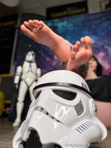 Sexy stormtrooper may get my tittys out for a couple pics