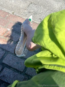 Public shoe play video hehe i was trying to be subtle but i think a