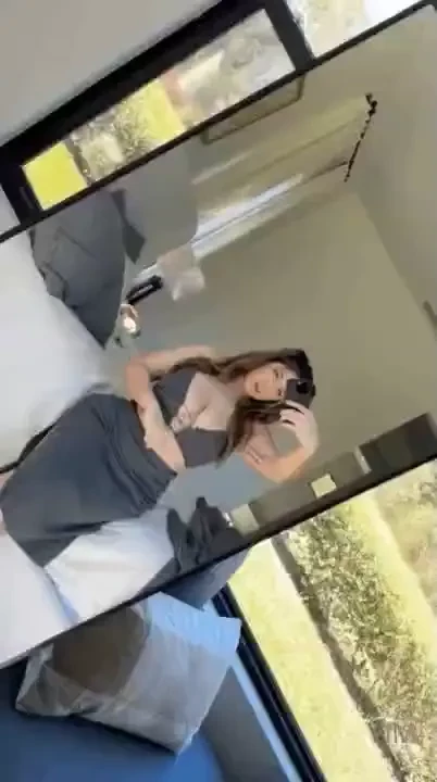 Like this so i can dm you a personal happy new year 