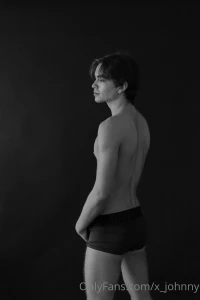 A few of my favorites from my boudoir photoshoot part 1