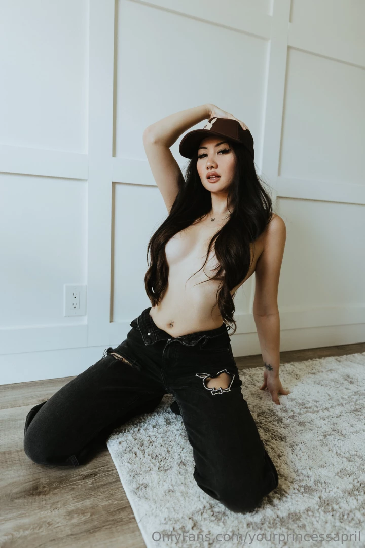 Can i be your naughty little toy today baby 