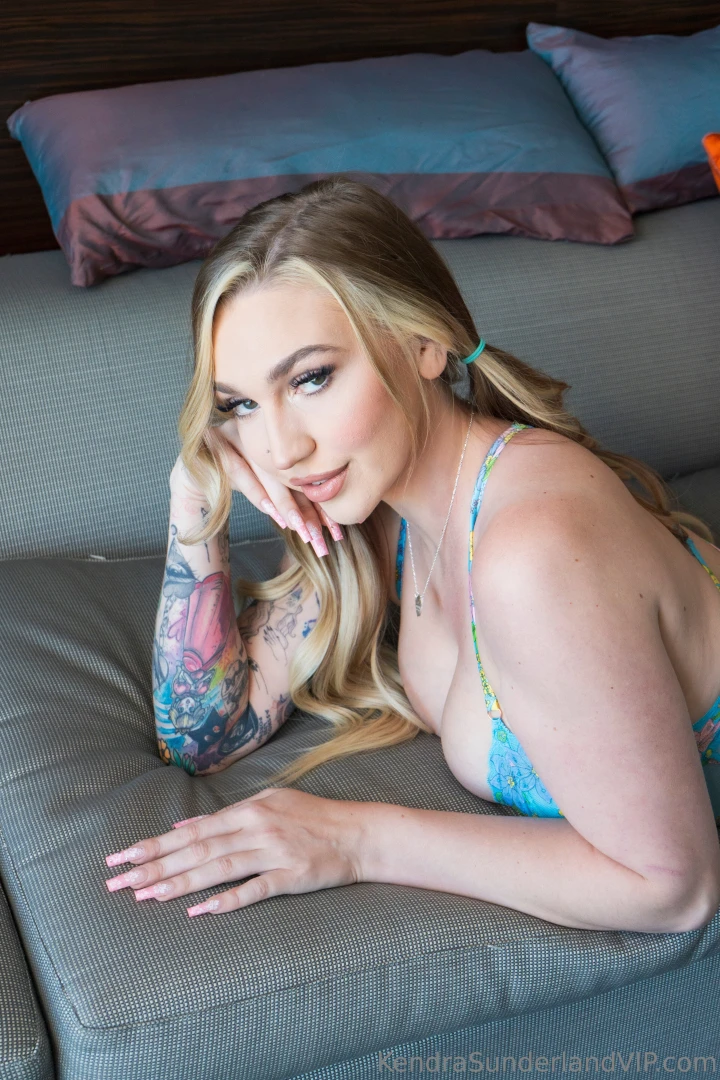 Kendrasunderland1 part 2 