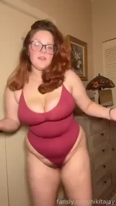 Do you like my hips nakedtiktok bbw thick fat bush redhead hairy 