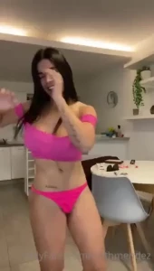 Que ganas de bailar you want to dance