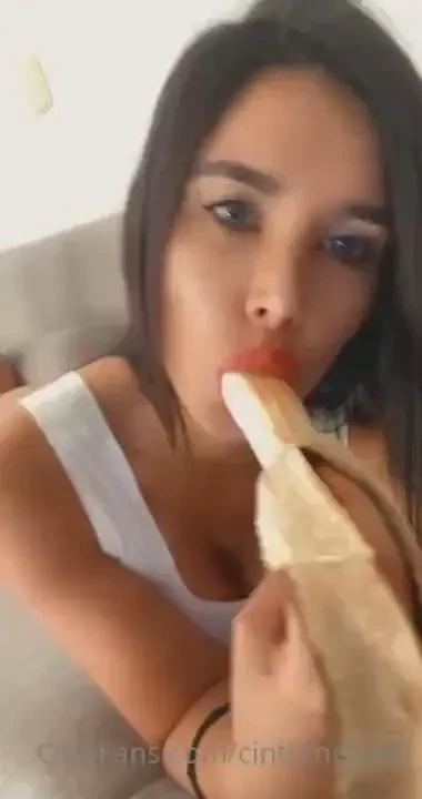 La banana me gusta pero las de verdad me alucinan que dicen lo hago 