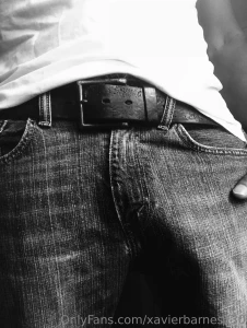 Love black n white pics part 1