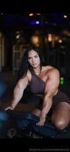 How often do you go to the gym i bet i go more than you dm me and lets