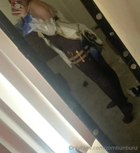 Hey loves one of you darling people bought me a ganyu cosplay what do part 1