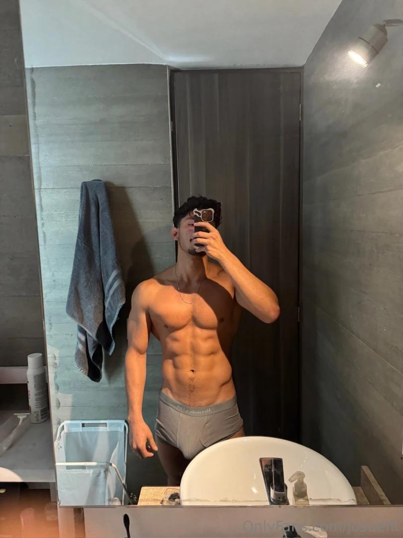 No one is around should we part 1 