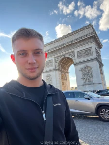 I wish i could be ur travel mate one day and we spend some time